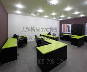 提升公司形象，選騰方辦公室塑膠地板